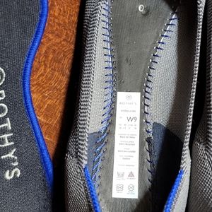 Rothy's.. The Point flat, size 9, Grey birdseye